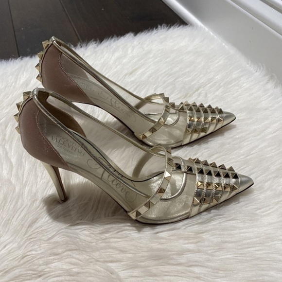 Valentino Garavani Rockstud Alcove pump size 37.5EU - Picture 9 of 14